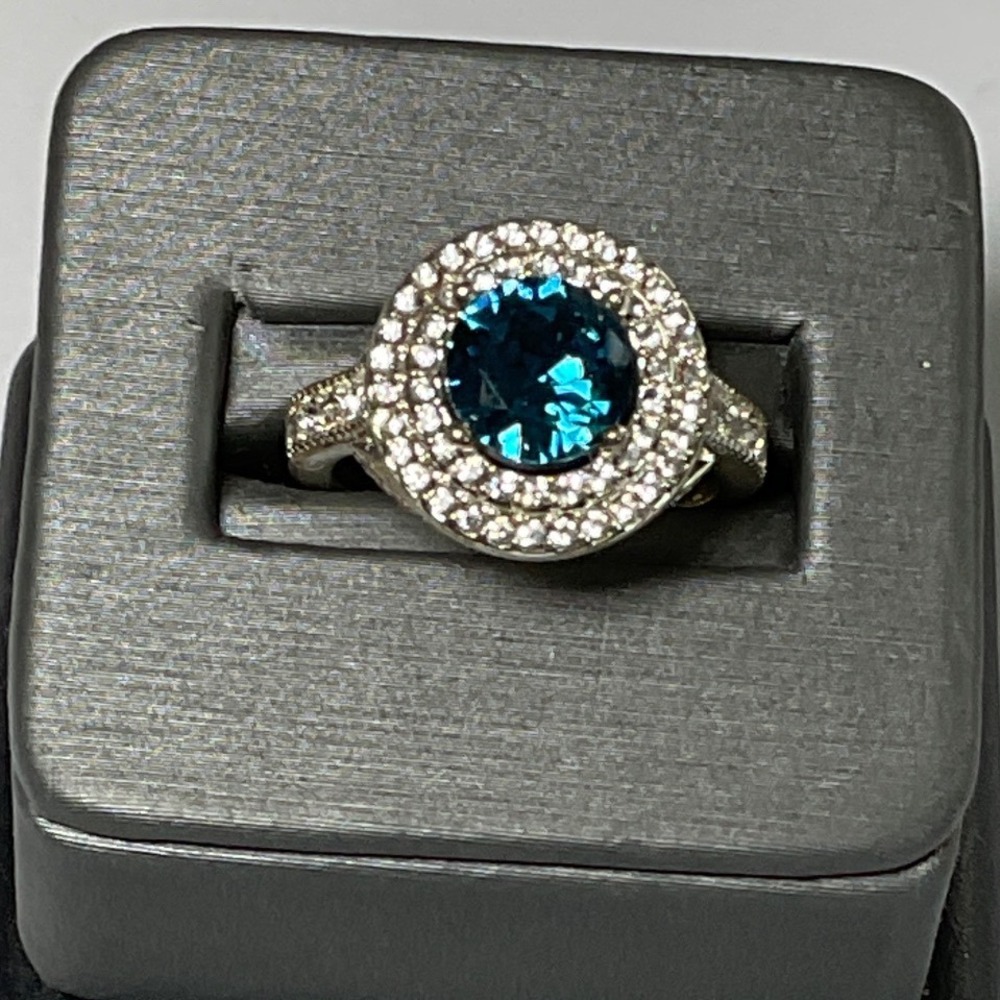 Ring Gold Tone Blue Crystal Double Halo Statement New